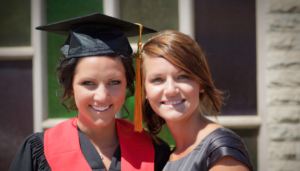 3 Steps to Give the Most Meaningful Graduation Gift for Your Sister